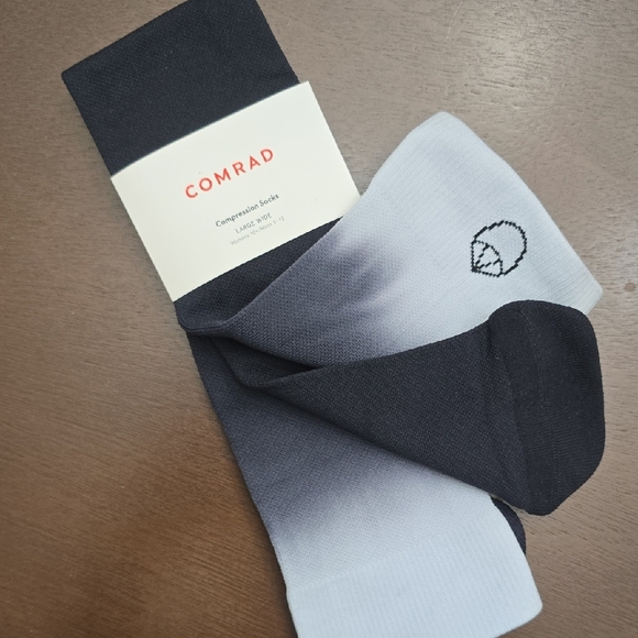COMRAD Compression Socks L Wide Black and Gray Compression Socks New W/tag - Picture 1 of 2